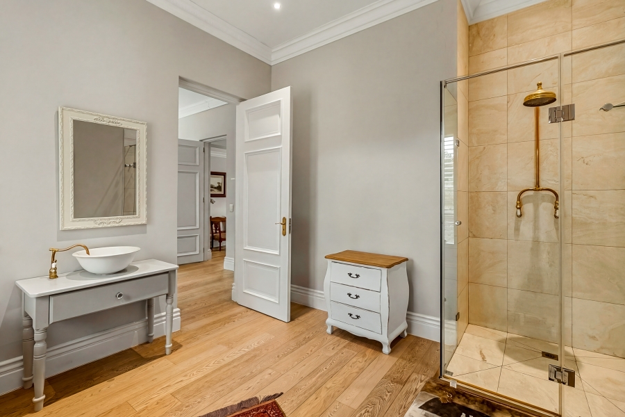 5 Bedroom Property for Sale in Somerset West Rural Western Cape